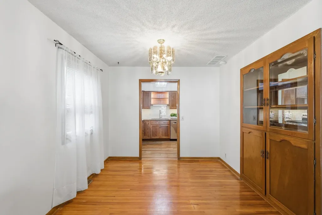 2908 S Millwood Wichita KS 67217