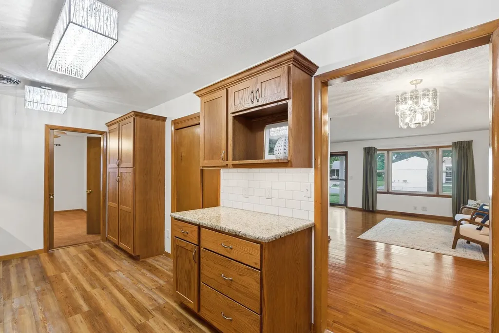 2908 S Millwood Wichita KS 67217