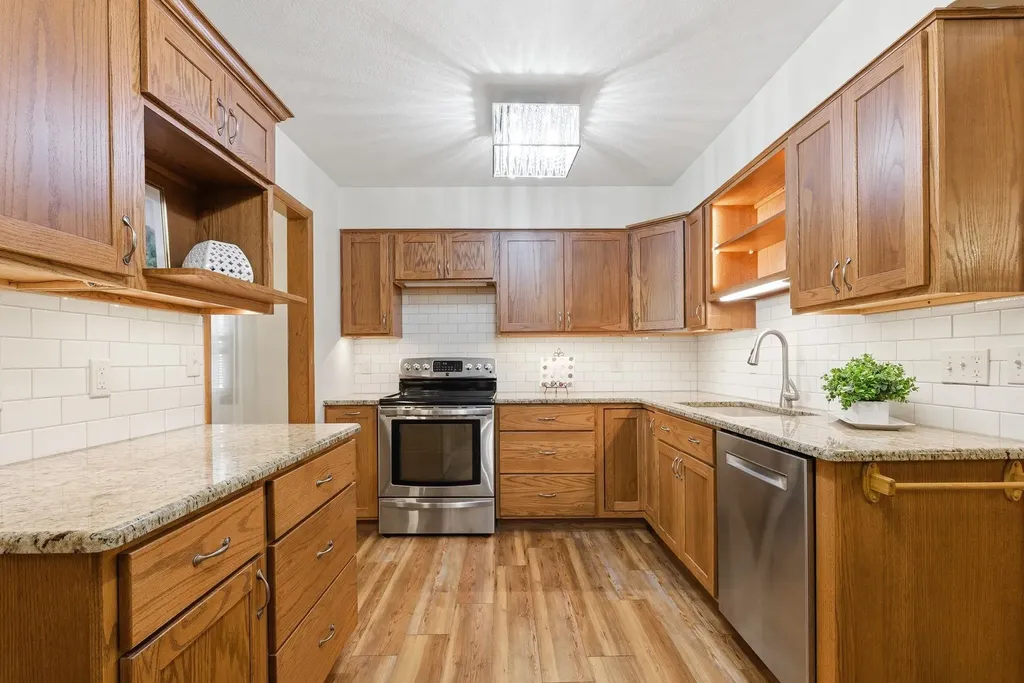 2908 S Millwood Wichita KS 67217