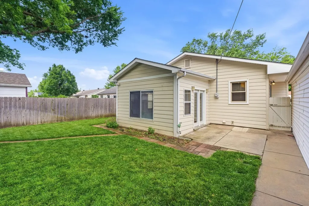 2908 S Millwood Wichita KS 67217