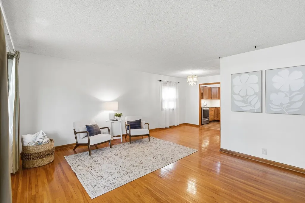 2908 S Millwood Wichita KS 67217