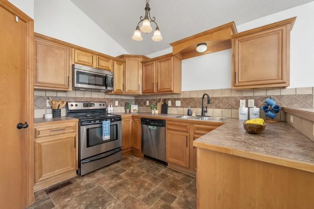 502 W 56th Wichita KS 67217