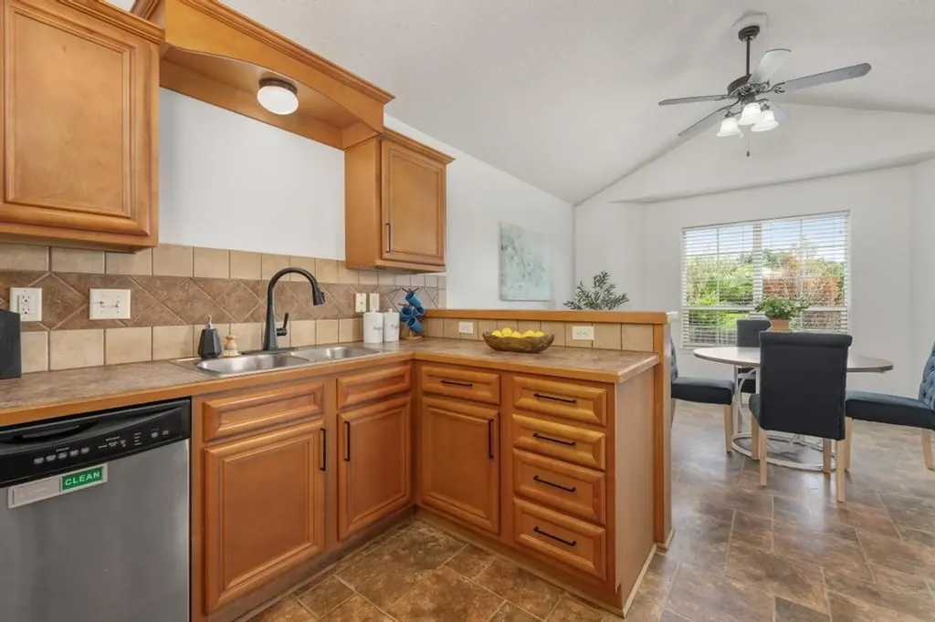 502 W 56th Wichita KS 67217