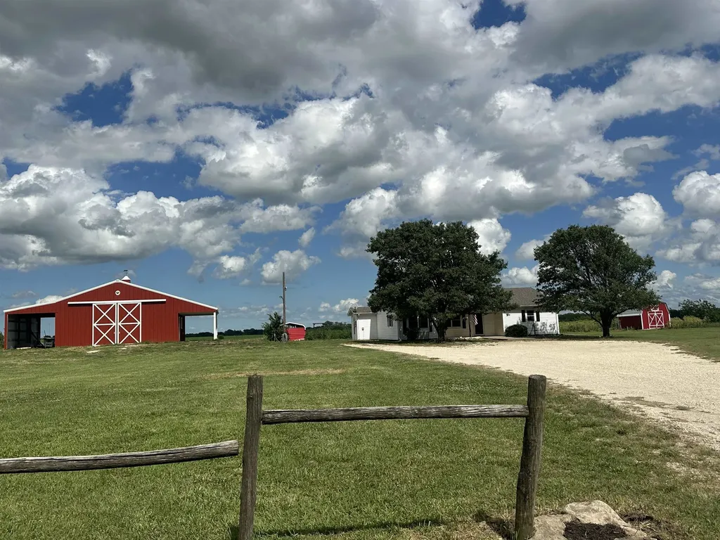 1476 SE Grant Road El Dorado KS 67402