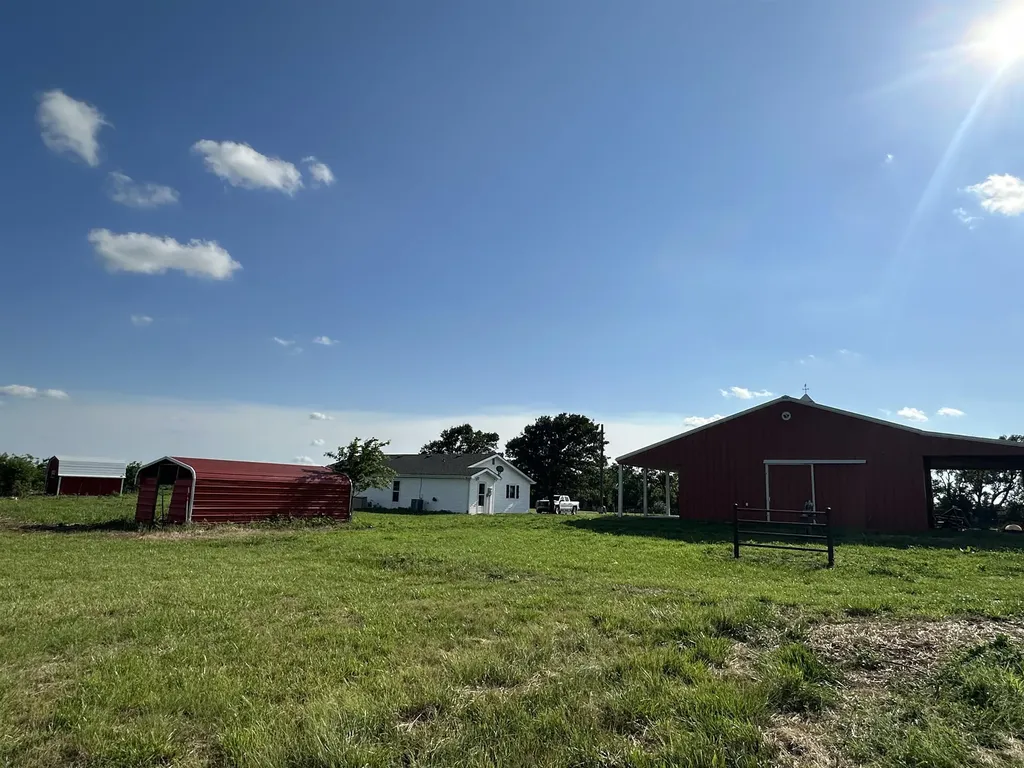 1476 SE Grant Road El Dorado KS 67402