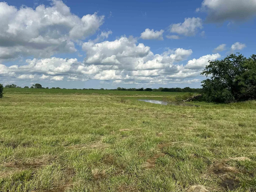 1476 SE Grant Road El Dorado KS 67402