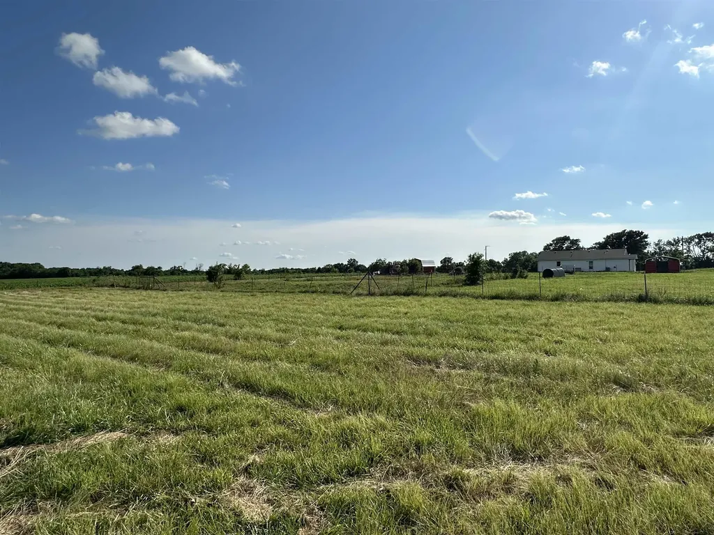 1476 SE Grant Road El Dorado KS 67402