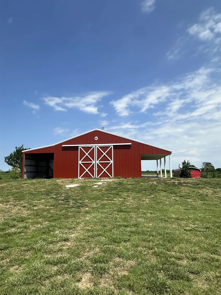 1476 SE Grant Road El Dorado KS 67402