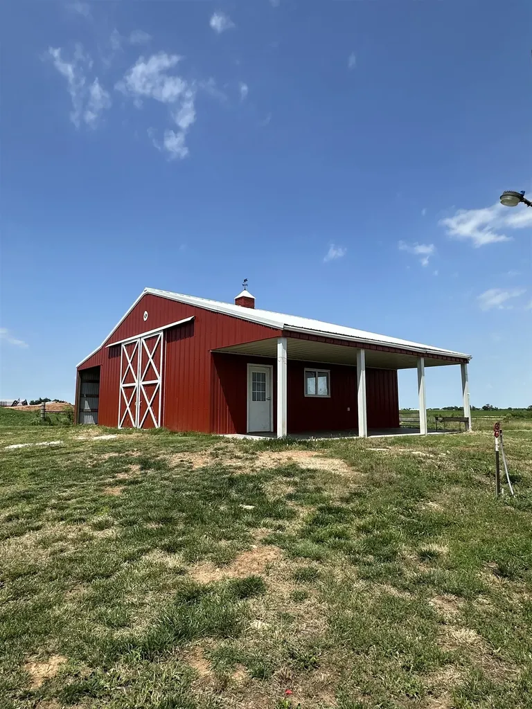 1476 SE Grant Road El Dorado KS 67402
