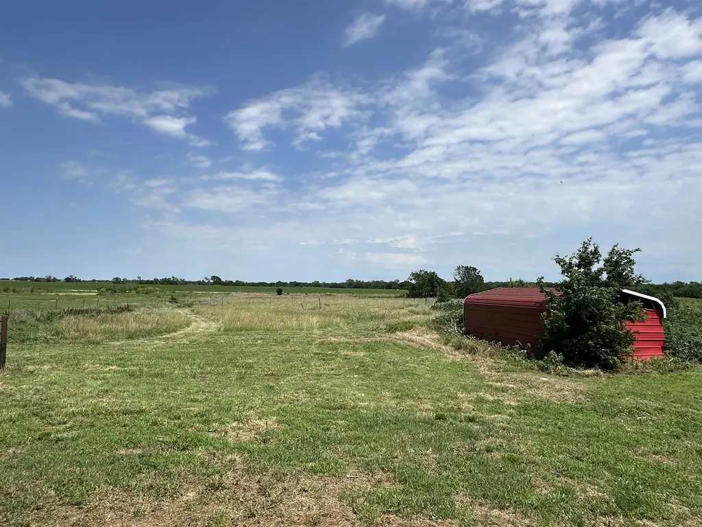 1476 SE Grant Road El Dorado KS 67402
