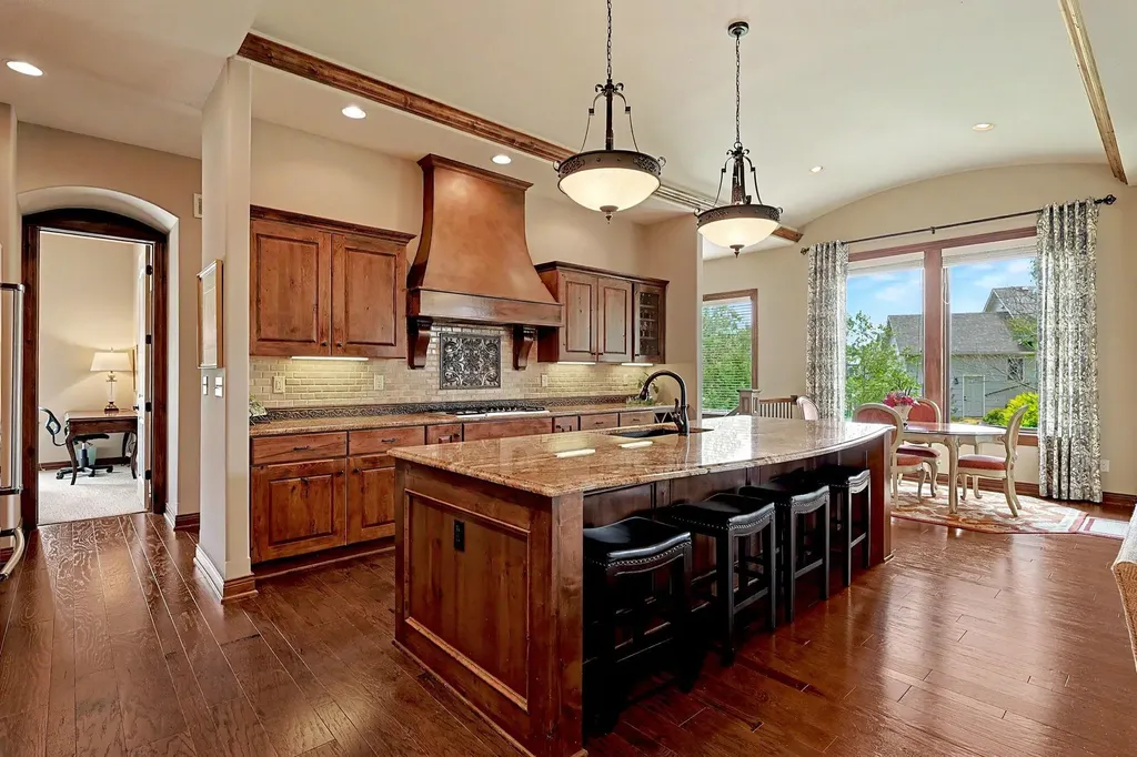 1610 N Graystone Wichita KS 67230