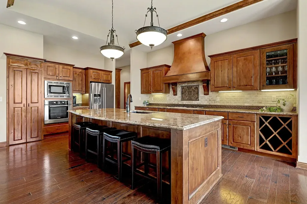 1610 N Graystone Wichita KS 67230