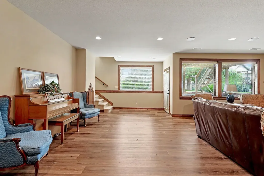 1610 N Graystone Wichita KS 67230