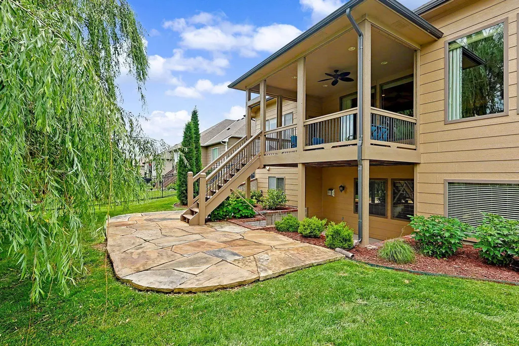 1610 N Graystone Wichita KS 67230