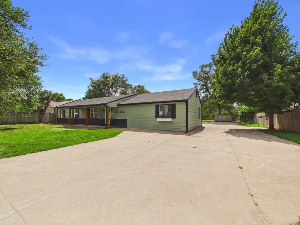 4345 S Handley Wichita KS 67217