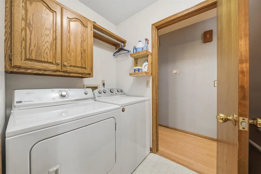 931 N Toh N Hah Court Wichita KS 67212