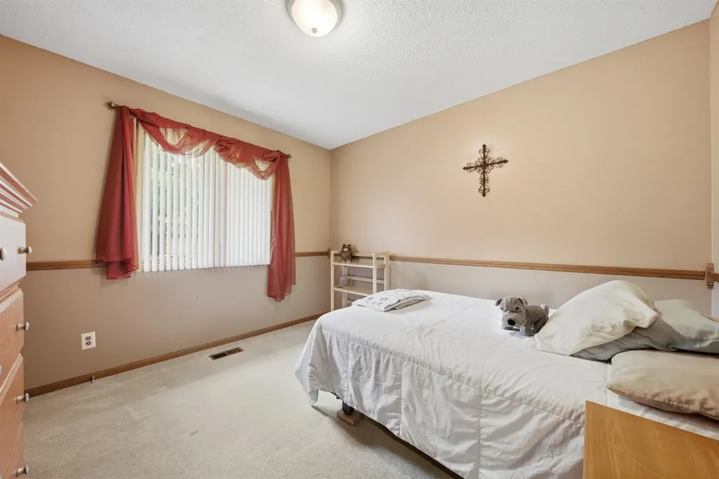 931 N Toh N Hah Court Wichita KS 67212