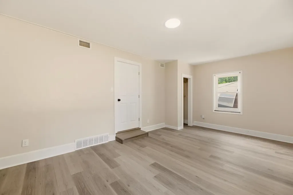 2308 S Belmont Avenue Wichita KS 67218