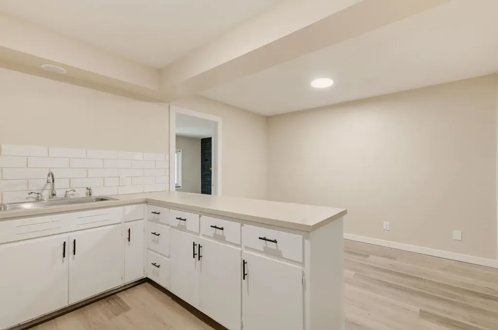 2308 S Belmont Avenue Wichita KS 67218