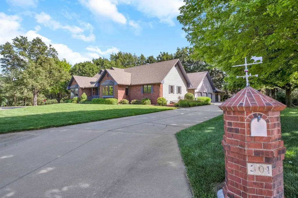 301 Campus Court North Newton KS 67117