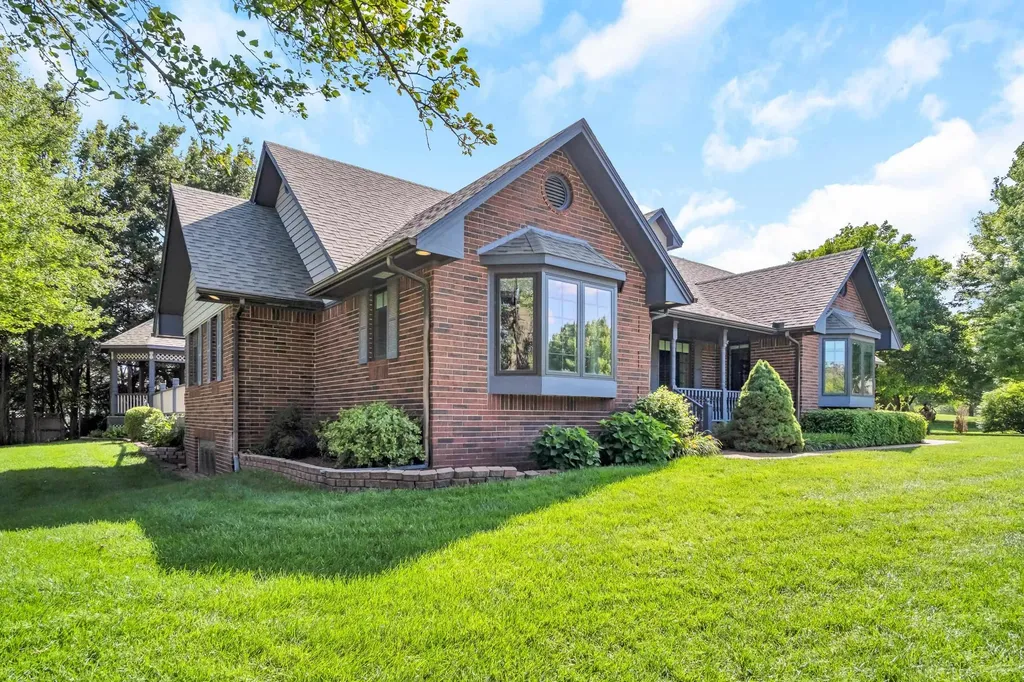 301 Campus Court North Newton KS 67117