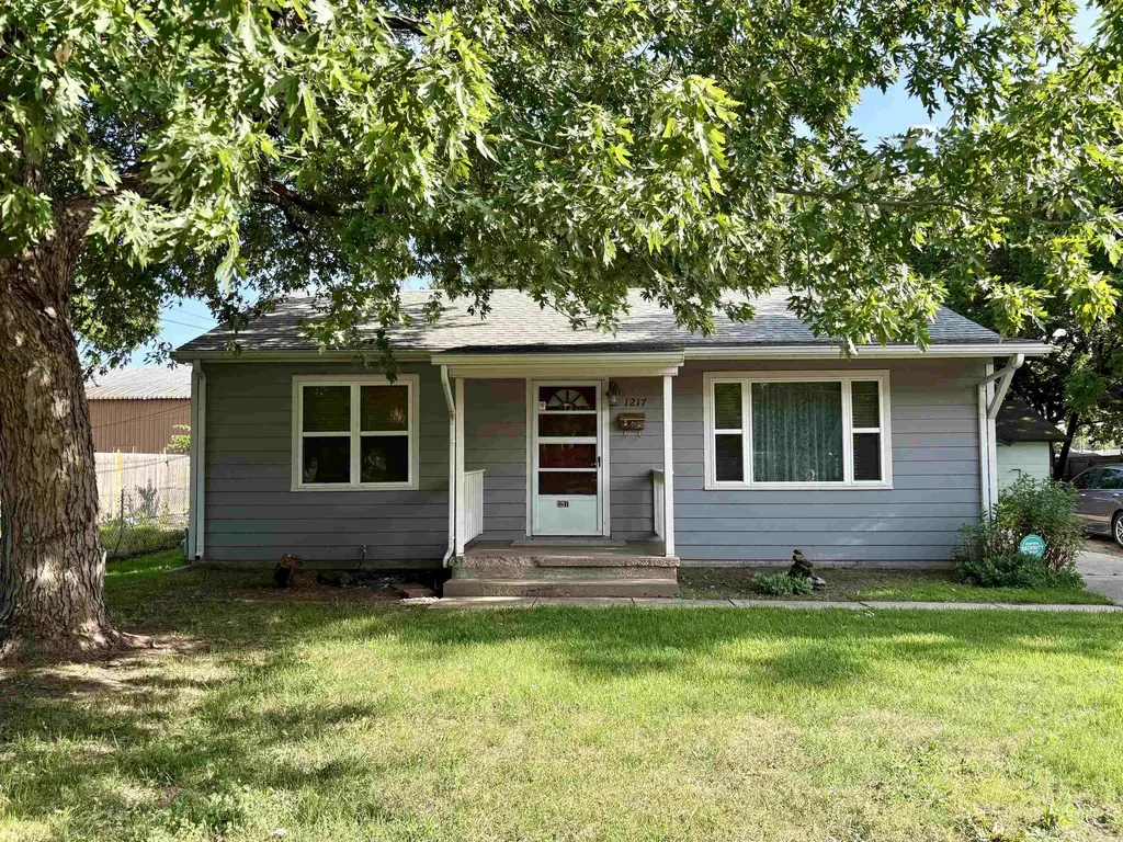 1217 W Stillwell Wichita KS 67213