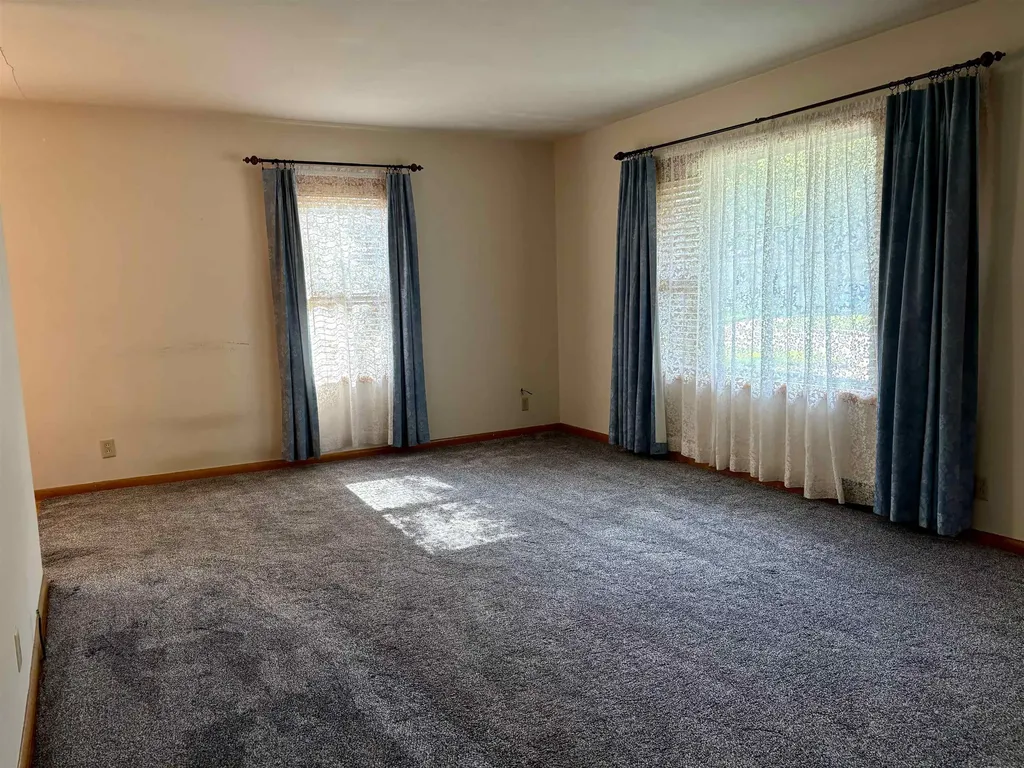 1217 W Stillwell Wichita KS 67213
