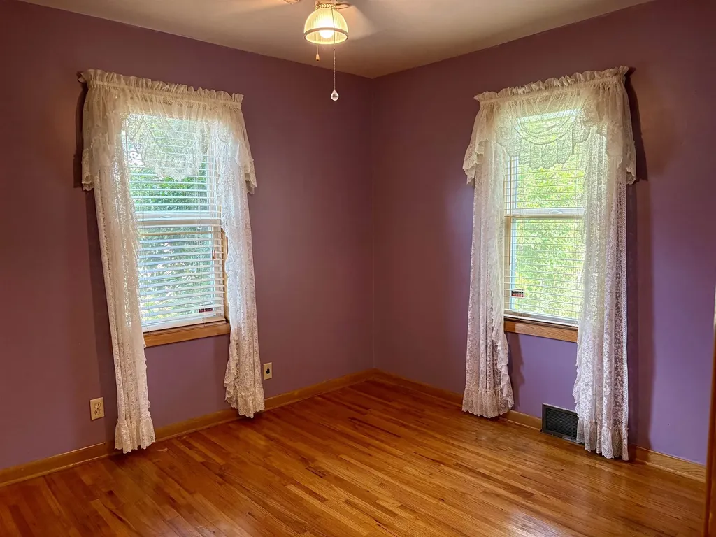 1217 W Stillwell Wichita KS 67213