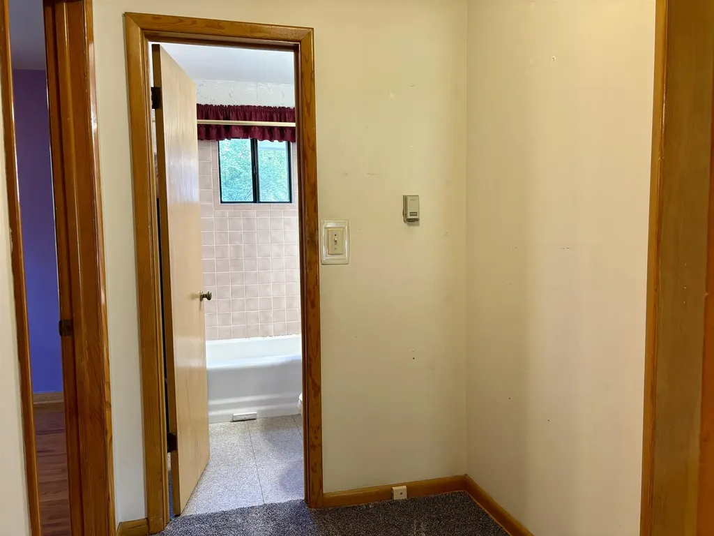 1217 W Stillwell Wichita KS 67213
