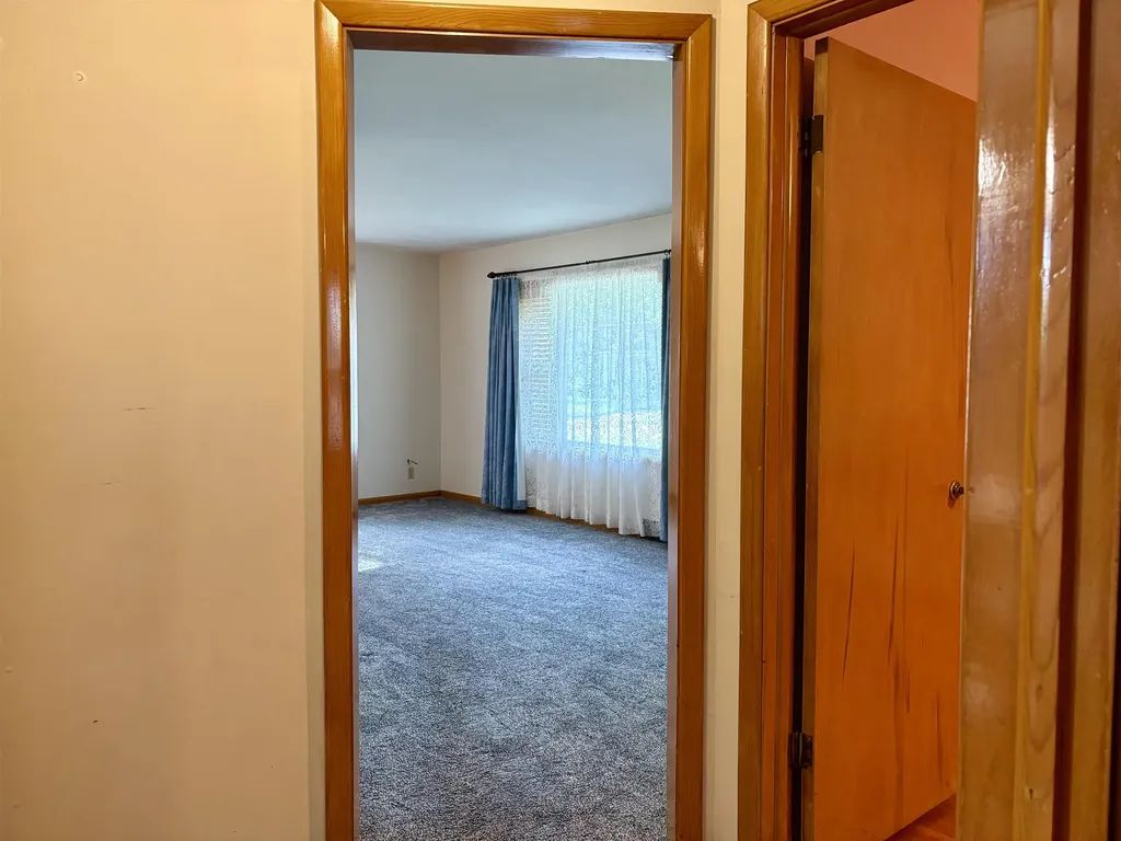 1217 W Stillwell Wichita KS 67213