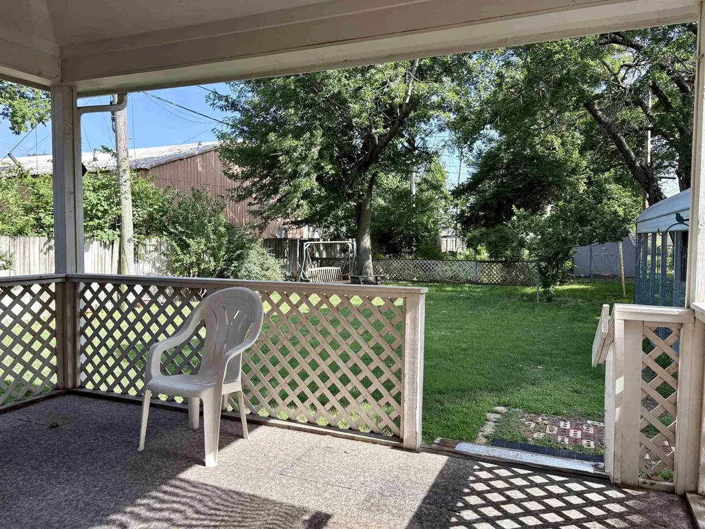 1217 W Stillwell Wichita KS 67213