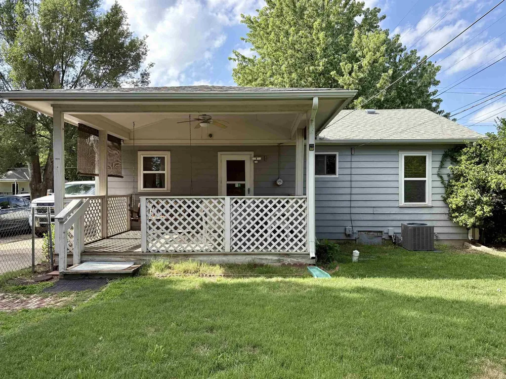 1217 W Stillwell Wichita KS 67213