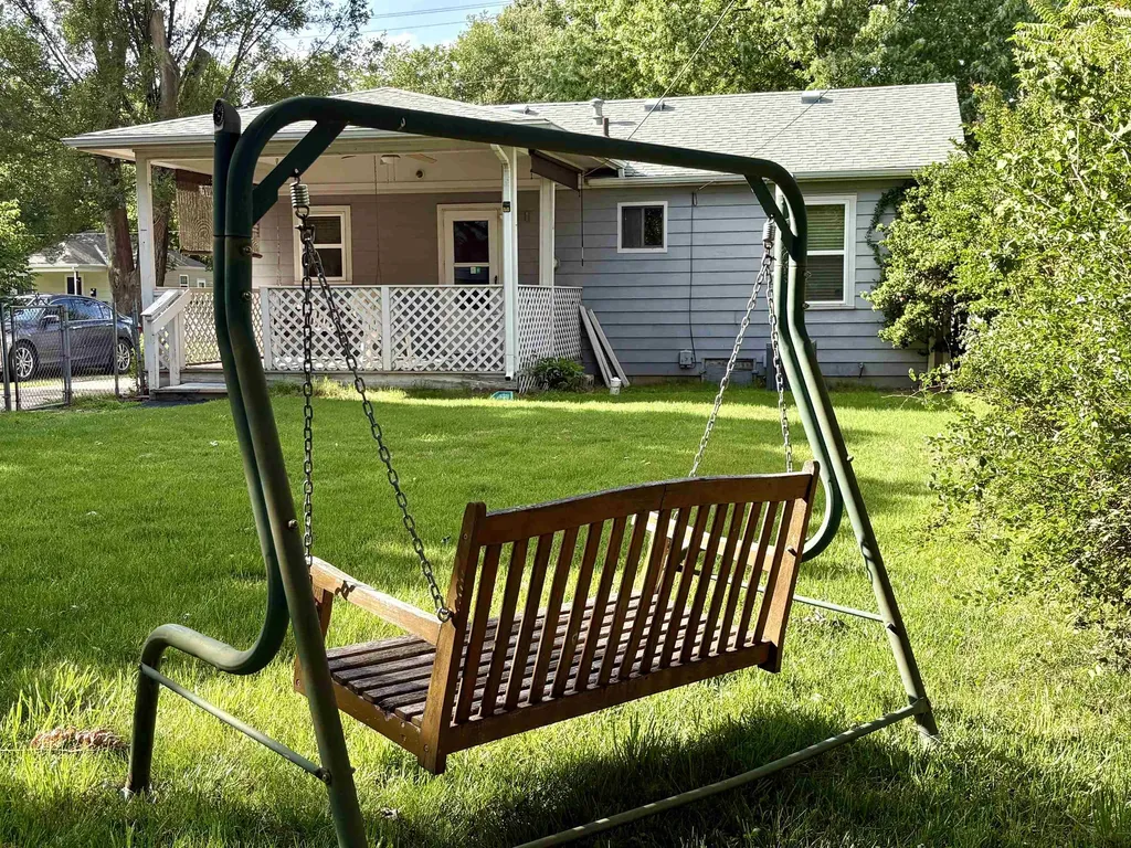 1217 W Stillwell Wichita KS 67213