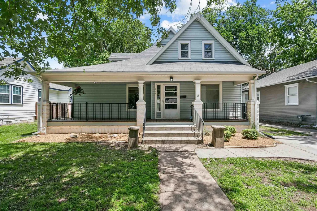 132 S Green Wichita KS 67211
