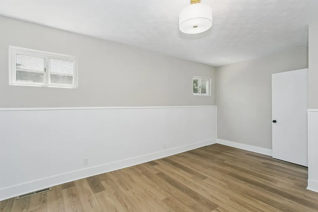 132 S Green Wichita KS 67211