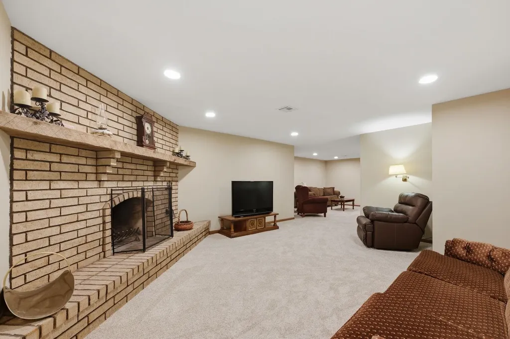 6533 N Rico Road Wichita KS 67204