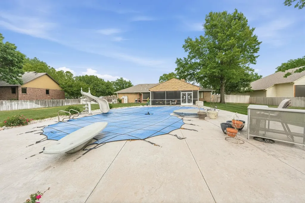 6533 N Rico Road Wichita KS 67204
