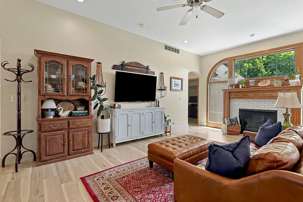 310 N Kentucky Wichita KS 67235