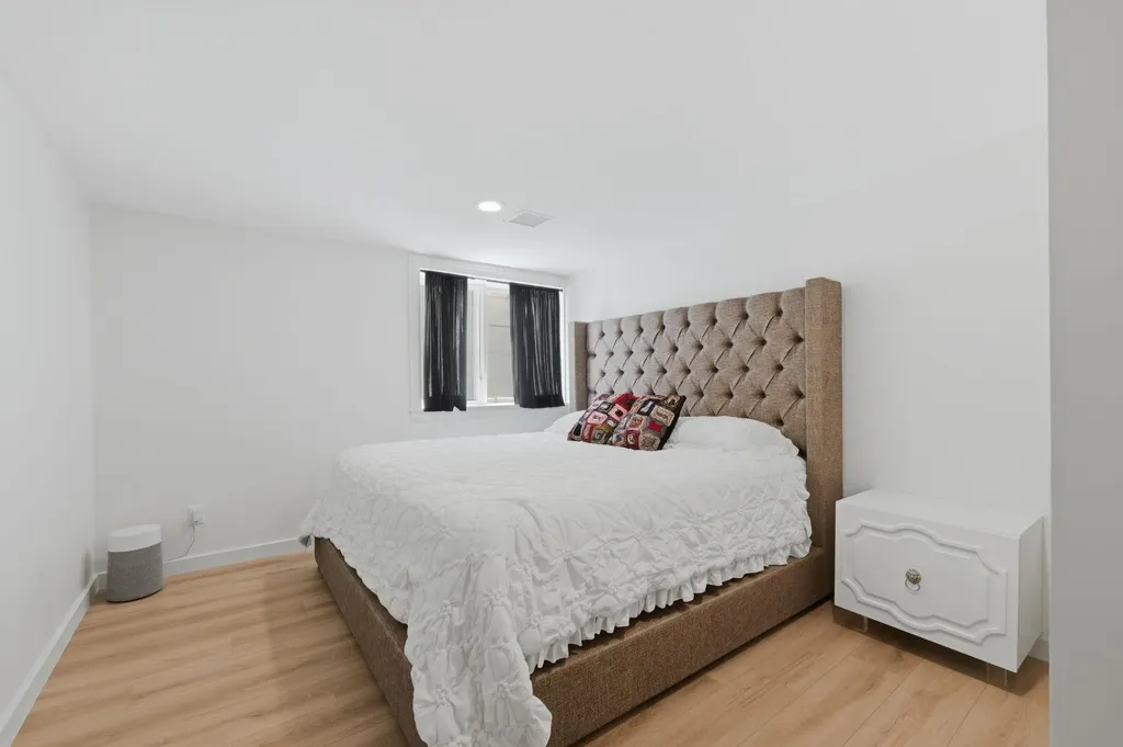 24 E Douglas Avenue Eastborough KS 67206