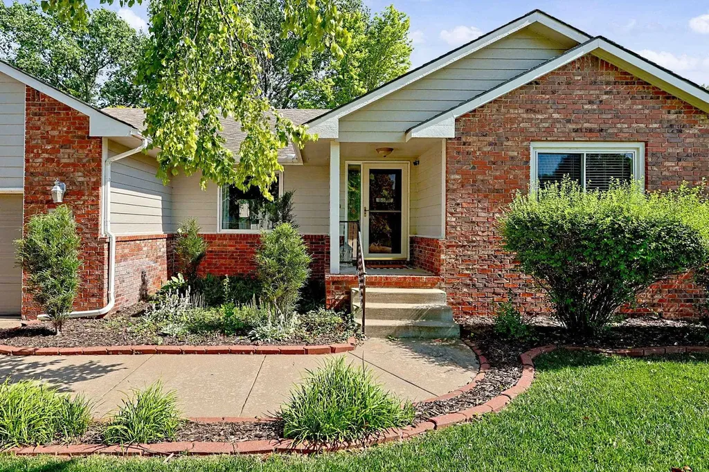 11901 W Britton Street Wichita KS 67205-2048