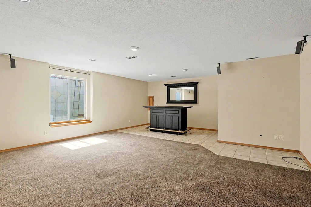 11901 W Britton Street Wichita KS 67205-2048