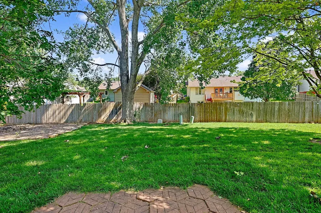 11901 W Britton Street Wichita KS 67205-2048