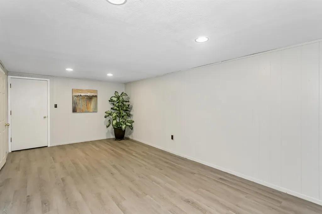 534 N Richmond Avenue Wichita KS 67203