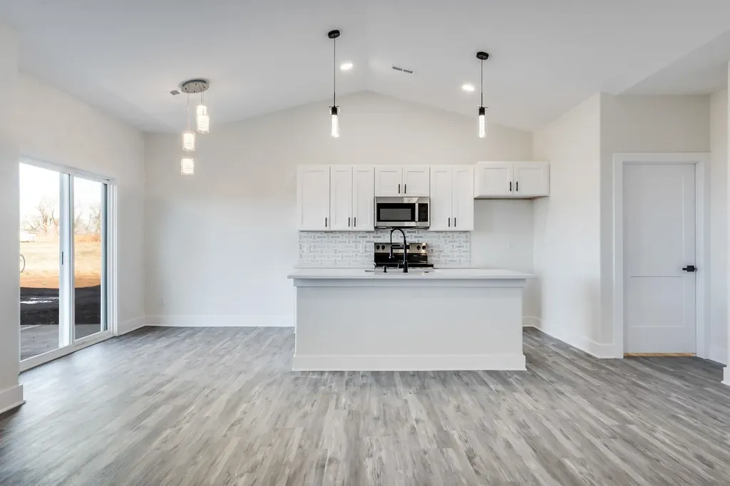 193 S Sycamore Drive Valley Center KS 67147