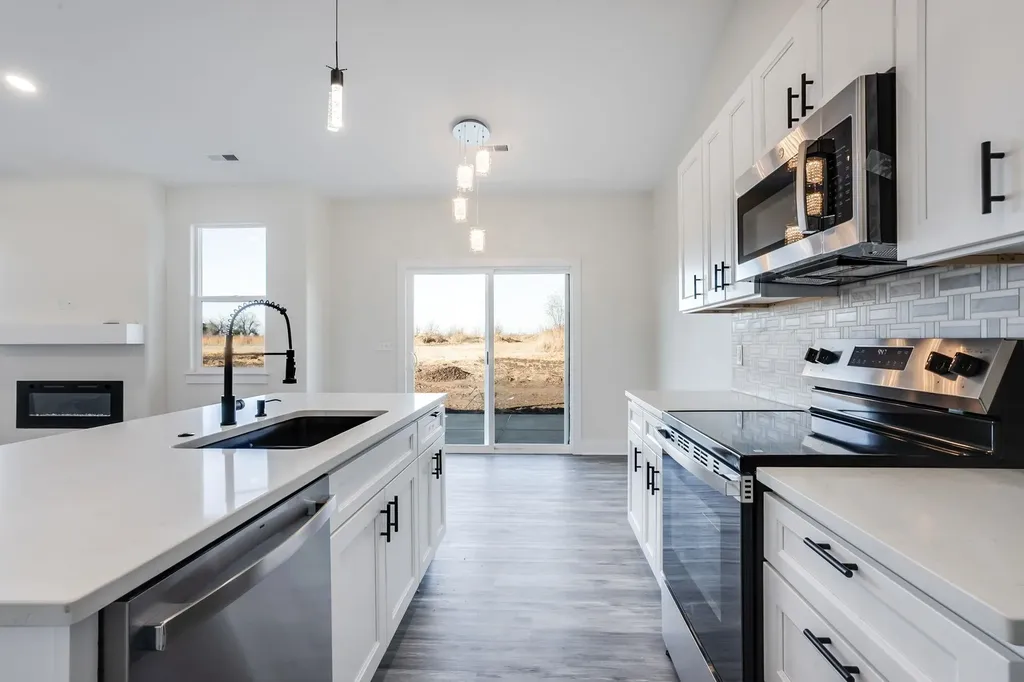 193 S Sycamore Drive Valley Center KS 67147