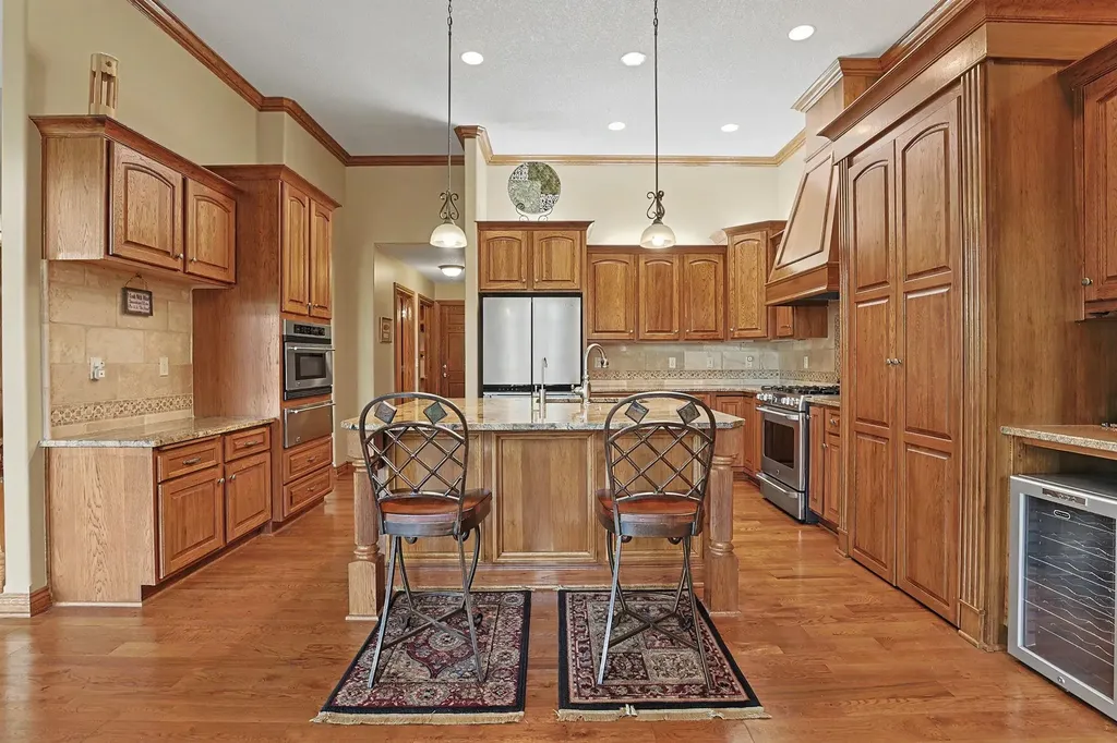 226 E Prairie Point Court Andover KS 67002
