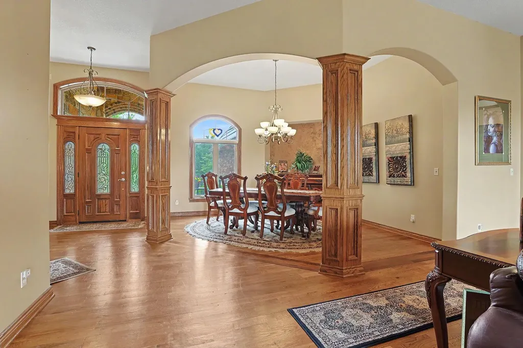 226 E Prairie Point Court Andover KS 67002