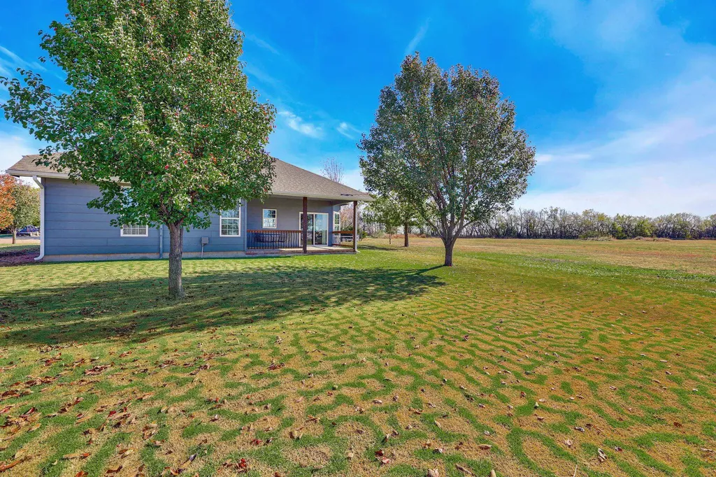 3019 Rocky Ridge Street Augusta KS 67010