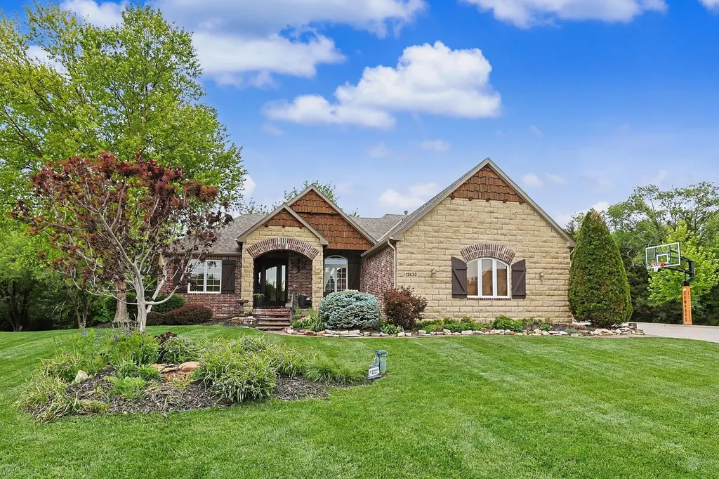 12630 E Zimmerly Court Wichita KS 67207