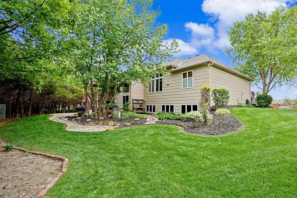 12630 E Zimmerly Court Wichita KS 67207
